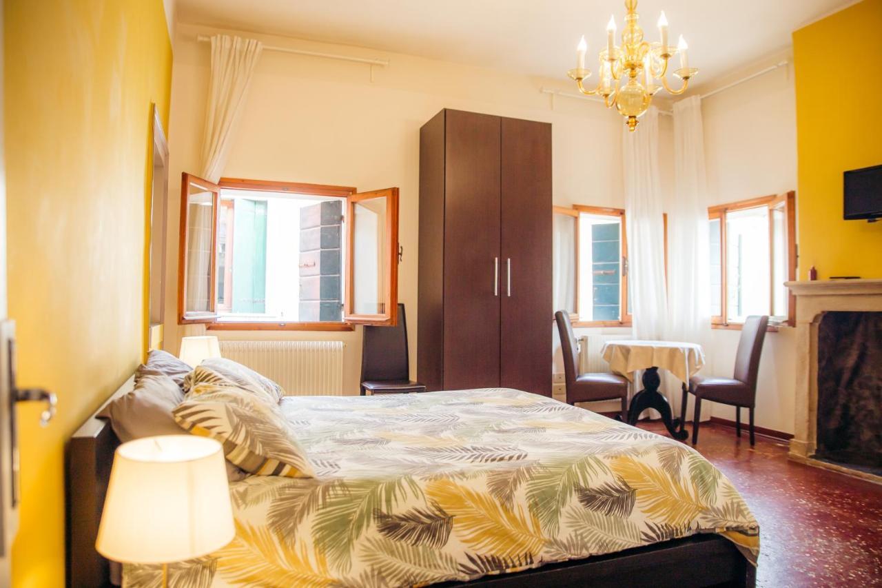 Hotel Residenza Quaggio Ca' Grimani Venedig Exterior foto